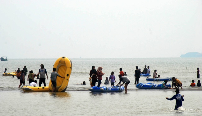 Attachment for Wisata Bahari Kejawen: Destinasi Terbaik untuk Liburan Lebaran di Cirebon